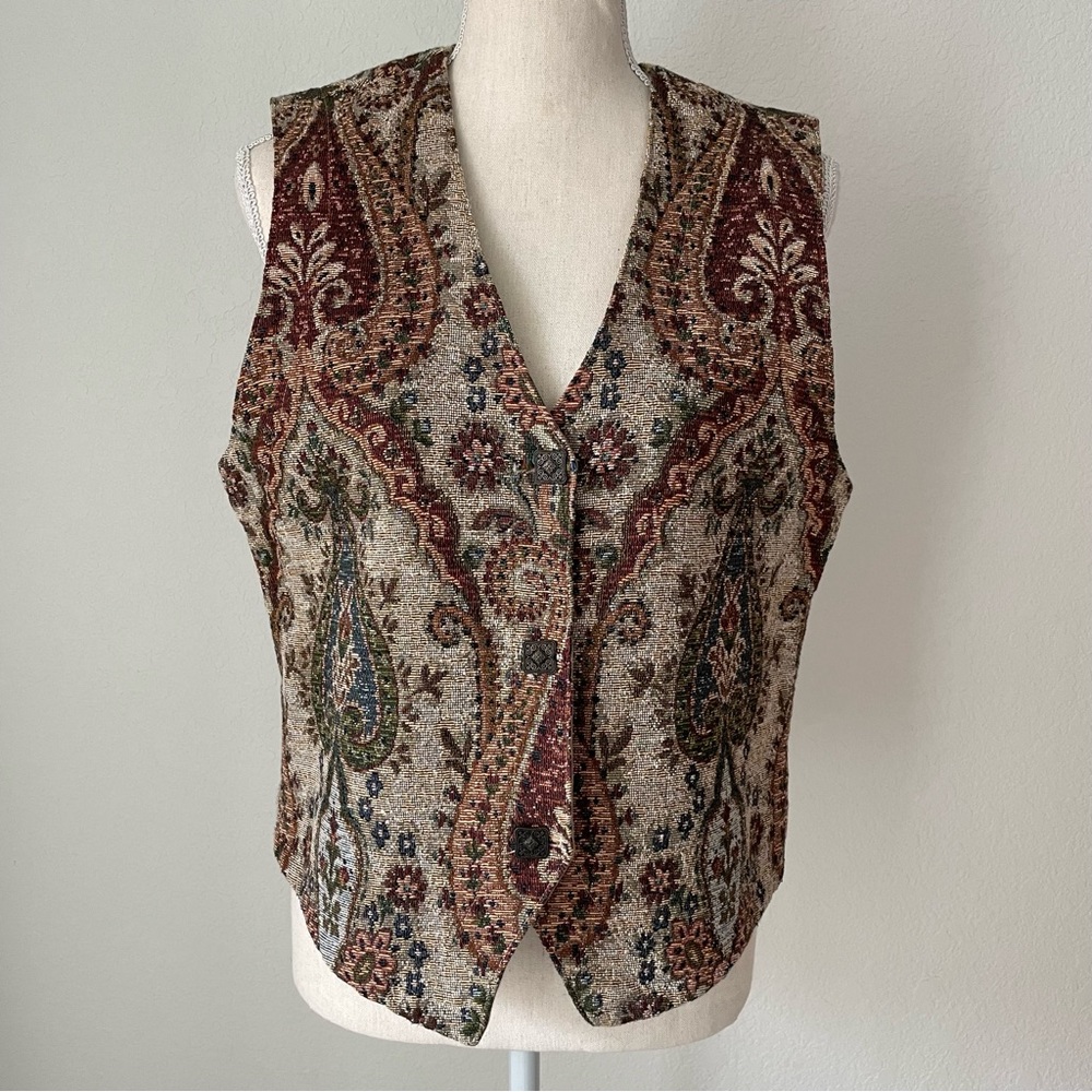 VINTAGE BUTTON FRONT PAISLEY TAPESTRY VEST SMALL